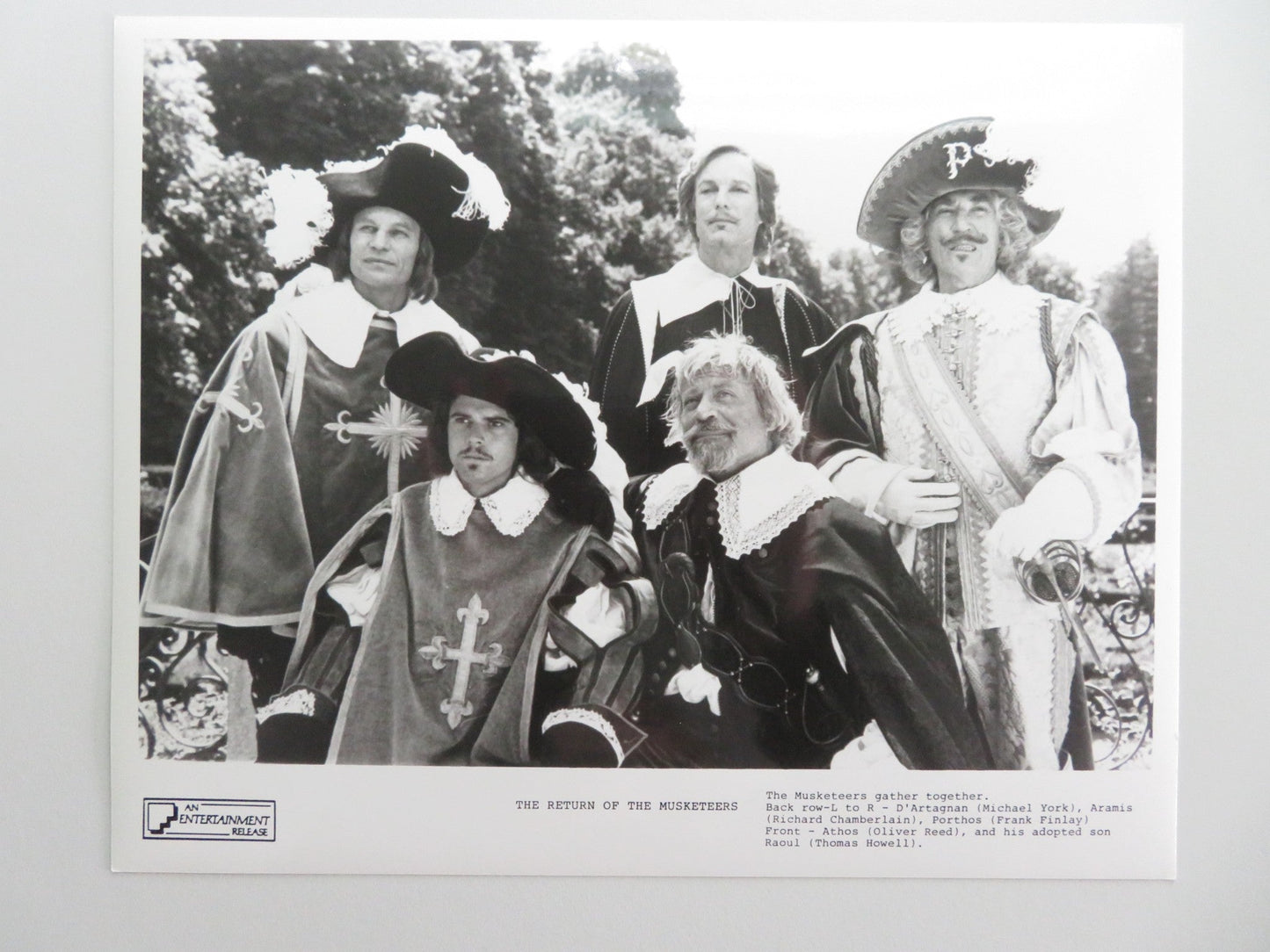 THE RETURN OF THE MUSKETEERS - A MOVIE STILL PHOTO LOT OF 6 OLIVER REED 1989 Movie posters