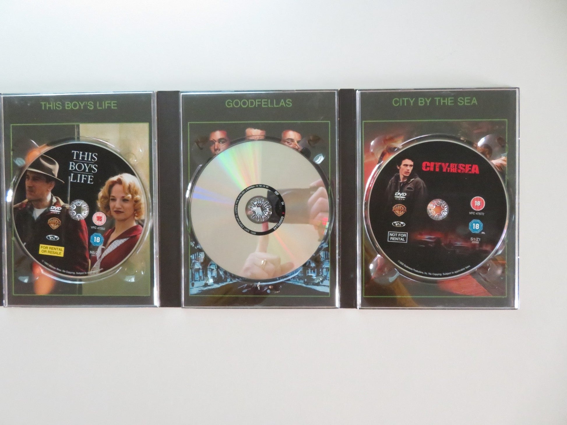 THE ROBERT DE NIRO COLLECTION (DVD BOXSET) ROBERT DE NIRO AL PACINO REGION 2 Movie posters