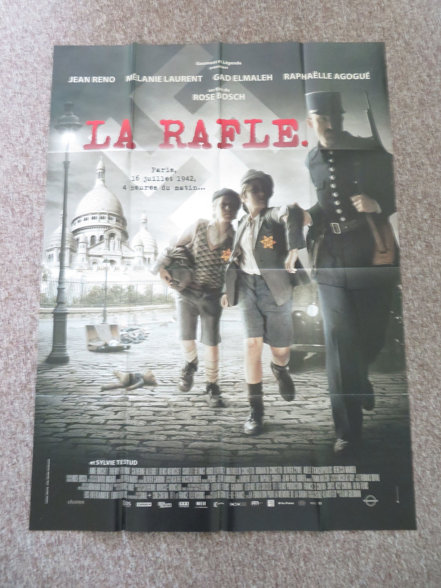 The Round Up French Grande Poster Jean Reno Melanie Laurent 2010 Movie posters