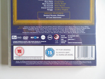 THE ROYLE FAMILY ALBUM - THE COMPLETE COLLECTION - 4 DISC (DVD) 1998 REGION 2 Movie posters