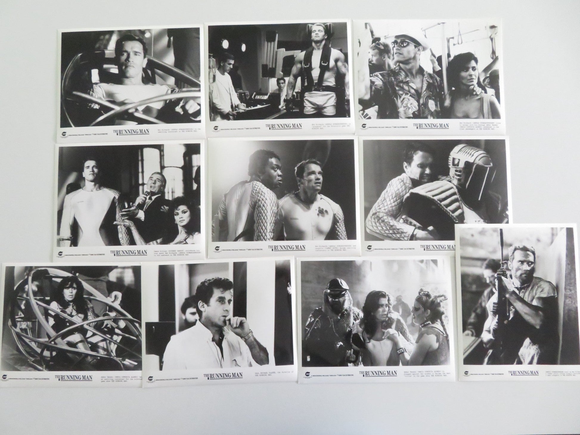 THE RUNNING MAN MOVIE STILL PHOTO LOT OF 10 ARNOLD SCHWARZENEGGER Y. KOTTO 1987 Movie posters