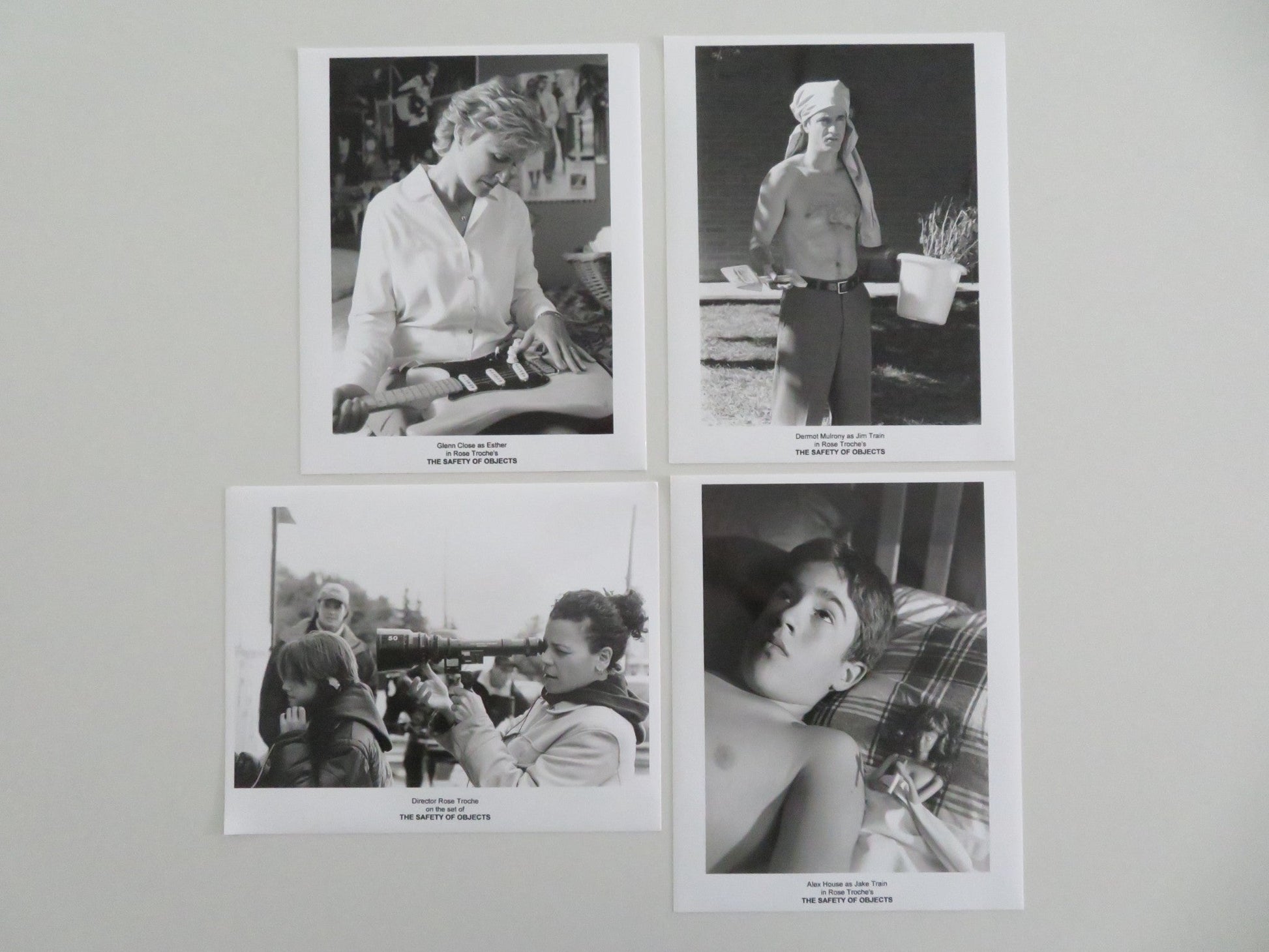 THE SAFETY OF OBJECTS MOVIE STILL PHOTO LOT OF 4 GLENN CLOSE D. MULRONEY 2001 - Rendezvous Cinema