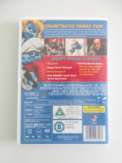 THE SMURFS (DVD) HANK AZARIA NEIL PATRICK HARRIS 2011 REGION 2 Movie posters