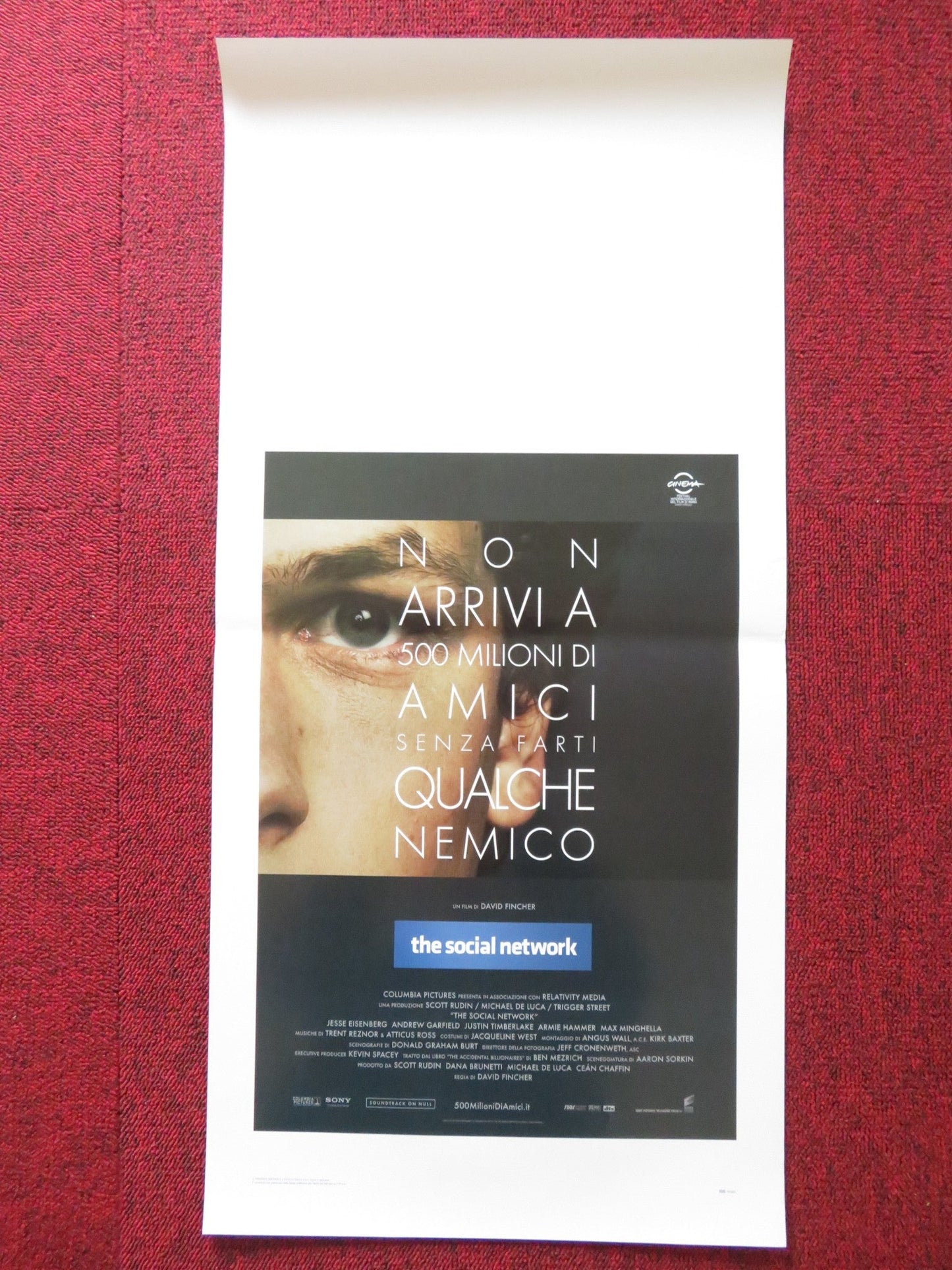 THE SOCIAL NETWORK ITALIAN LOCANDINA POSTER JESSE EISENBERG ROONEY MARA 2010 Rendezvous Cinema Movie posters