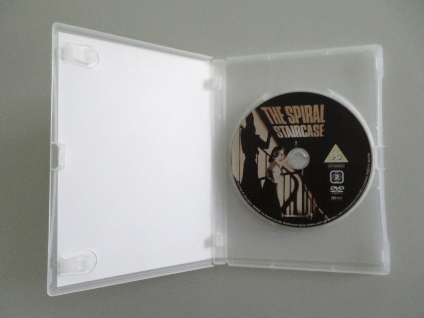 THE SPIRAL STAIRCASE (DVD) DOROTHY MCGUIRE GEORGE BRENT 1946 REGION 2 Rendezvous Cinema Movie posters