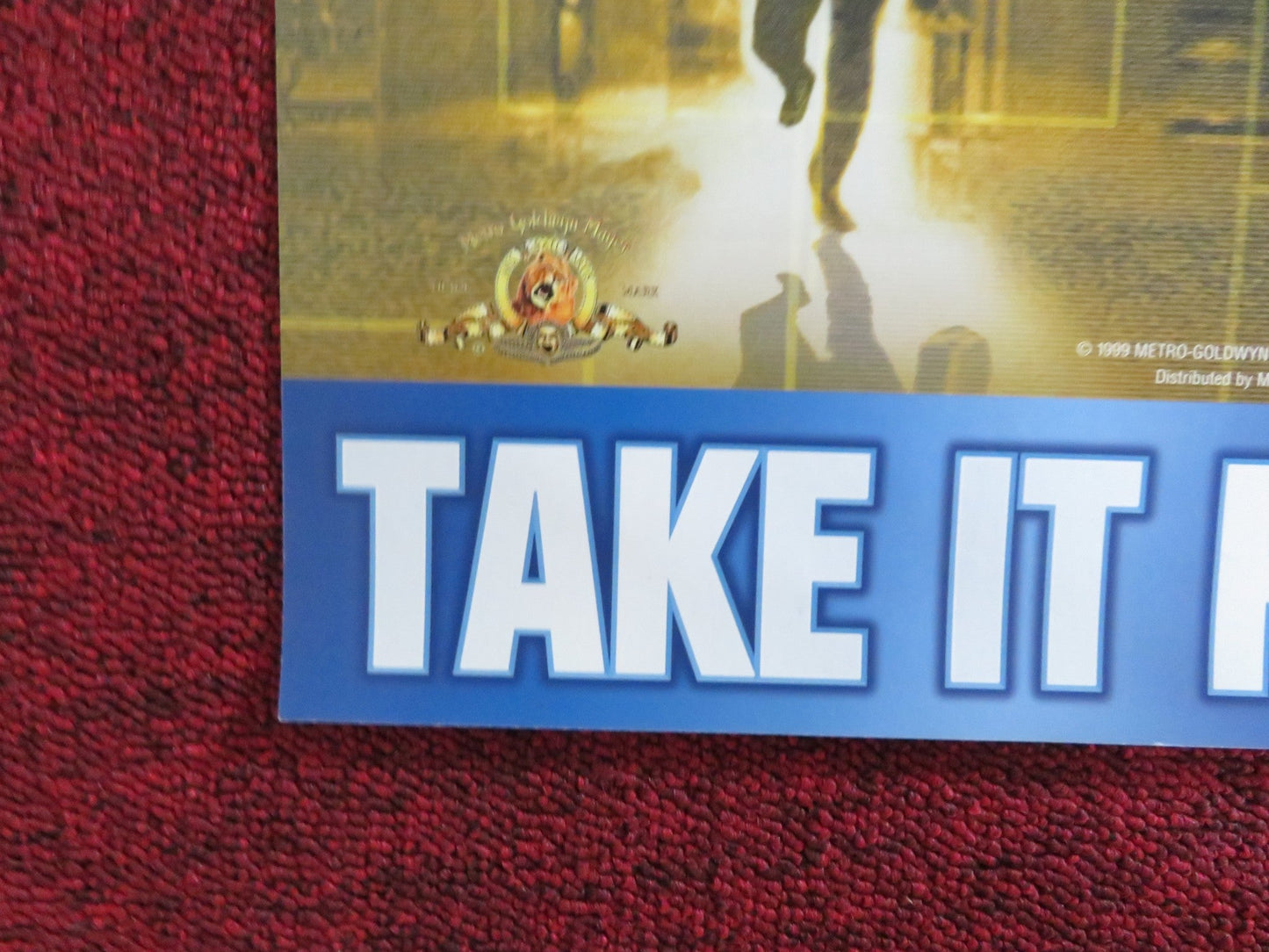 THE THOMAS CROWN AFFAIR VHS & DVD VIDEO POSTER PIERCE BROSNAN RENE RUSSO 1999 Rendezvous Cinema Movie posters