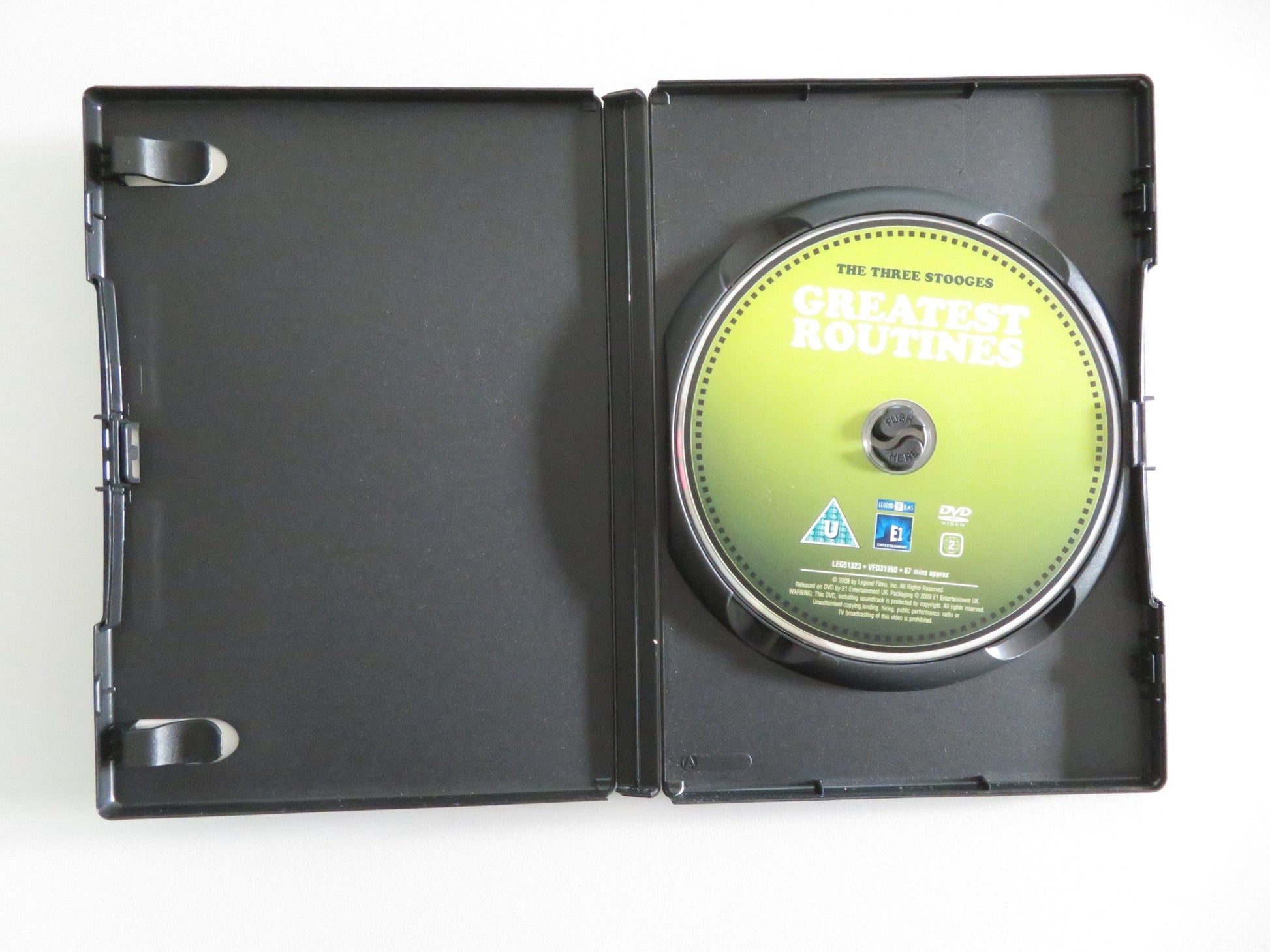 THE THREE STOOGES - GREATEST ROUTINES (DVD) MOE HOWARD LARRY FINE 2009 REGION 2 Movie posters