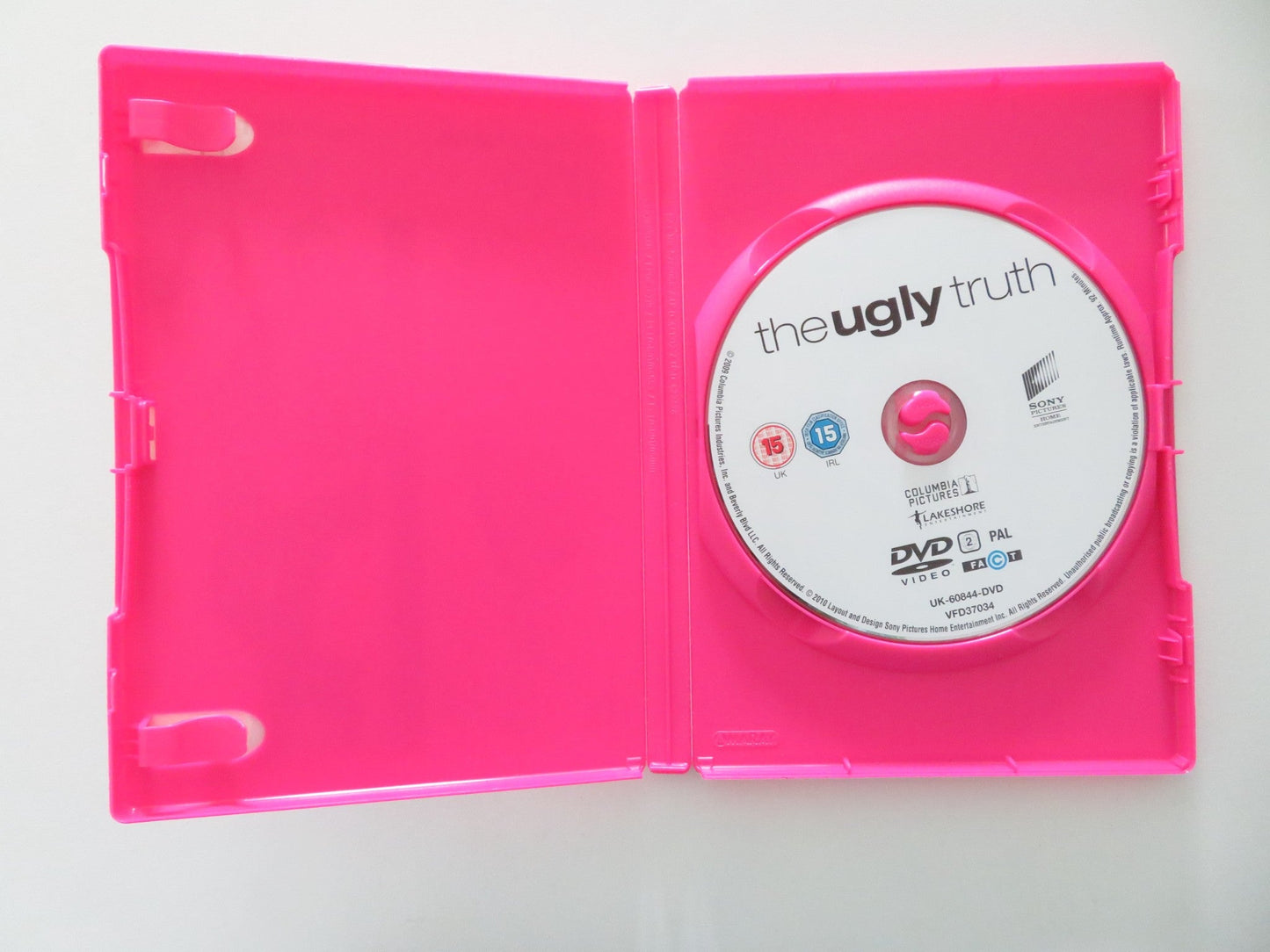 The Ugly Truth (DVD) Katherine Heigl Gerard Butler 2009 Region 2 Movie posters