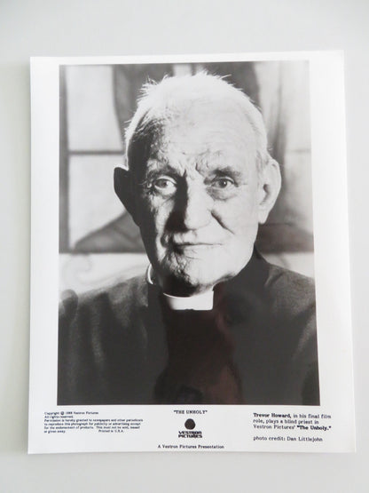 THE UNHOLY - B MOVIE STILL PHOTO LOT OF 4 BEN CROSS TREVOR HOWARD 1988 Movie posters