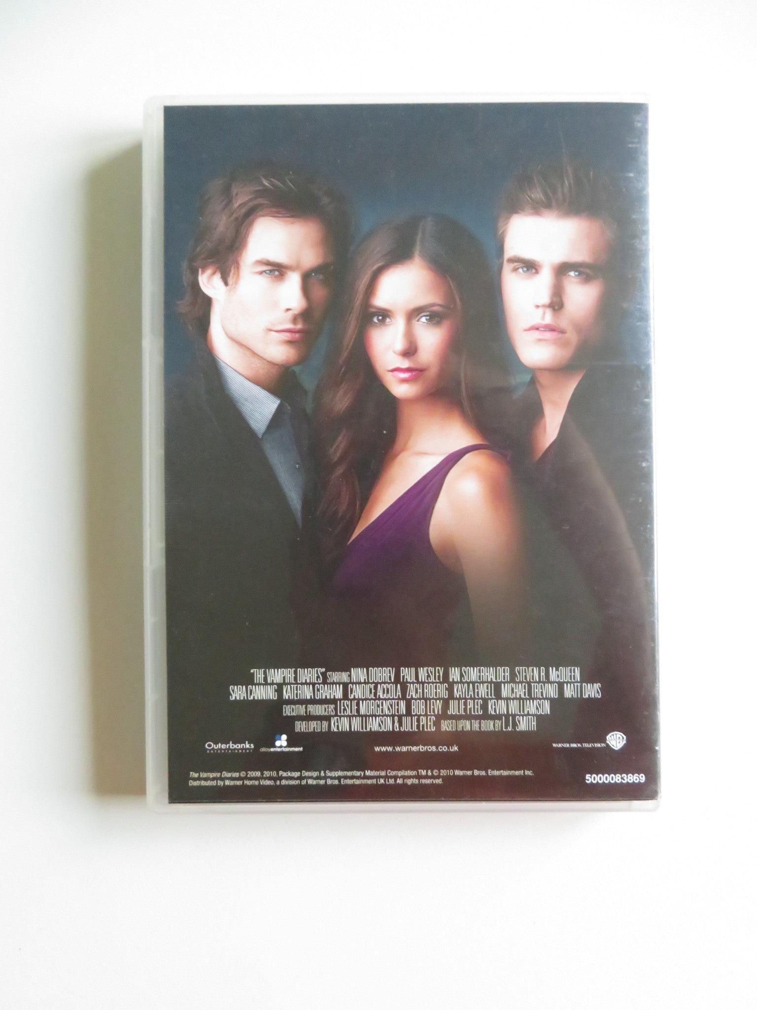 THE VAMPIRE DIARIES - LOVE SUCKS - THE COMPLETE FIRST... (DVD) 2009 REGION 2 - Rendezvous Cinema