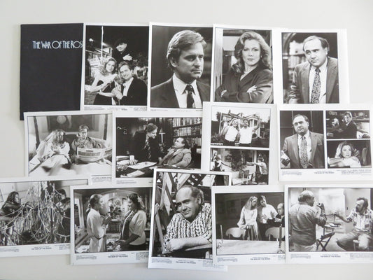 THE WAR OF THE ROSES MOVIE STILL PHOTO LOT OF 13 MICHAEL DOUGLAS D. DEVITO 1989 Movie posters