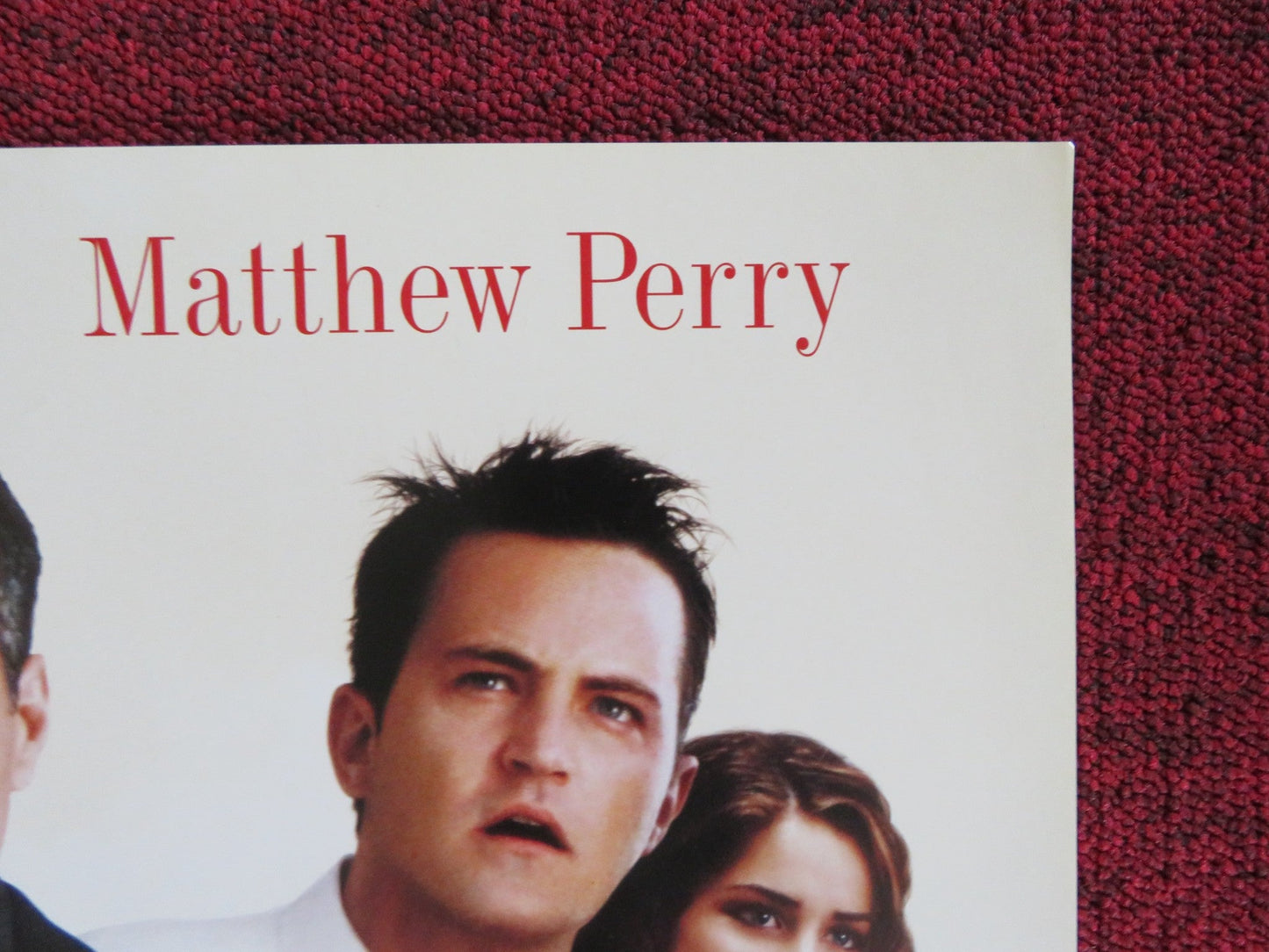 THE WHOLE NINE YARDS VHS VIDEO POSTER BRUCE WILLIS MATTHEW PERRY 2000 Rendezvous Cinema Movie posters