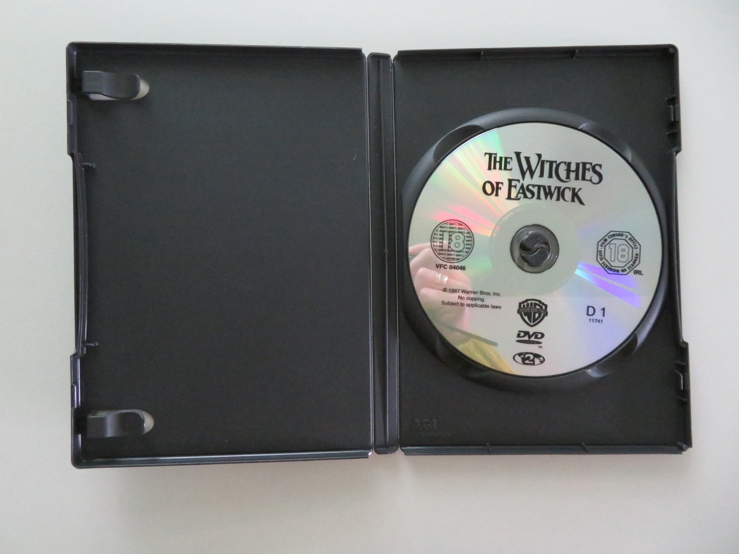 THE WITCHES OF EASTWICK (DVD) JACK NICHOLSON CHER SUSAN SARANDON 1987 REGION 2 Movie posters