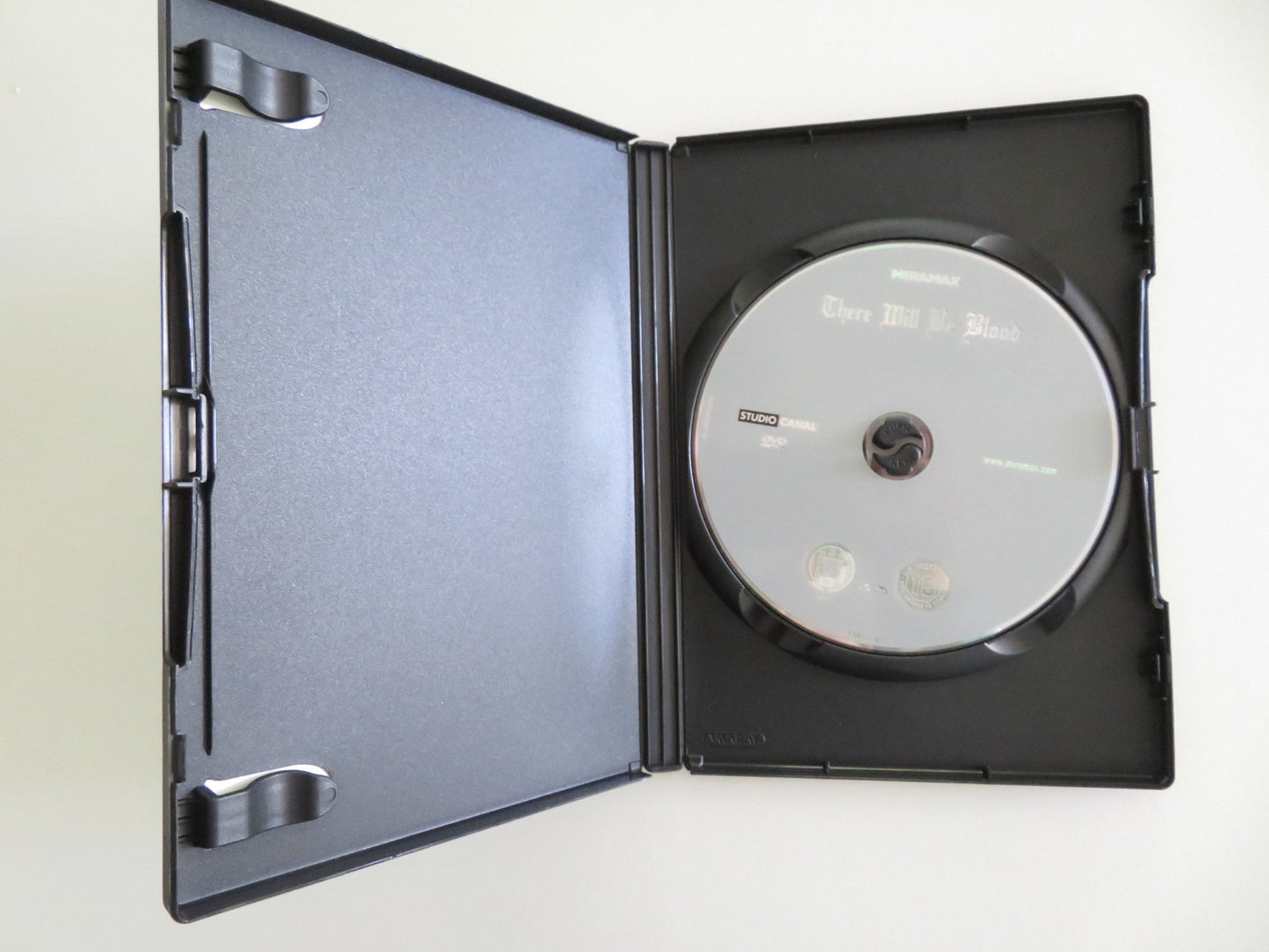 THERE WILL BE BLOOD (DVD) DANIEL DAY - LEWIS PAUL DANO 2007 REGION 2 Movie posters