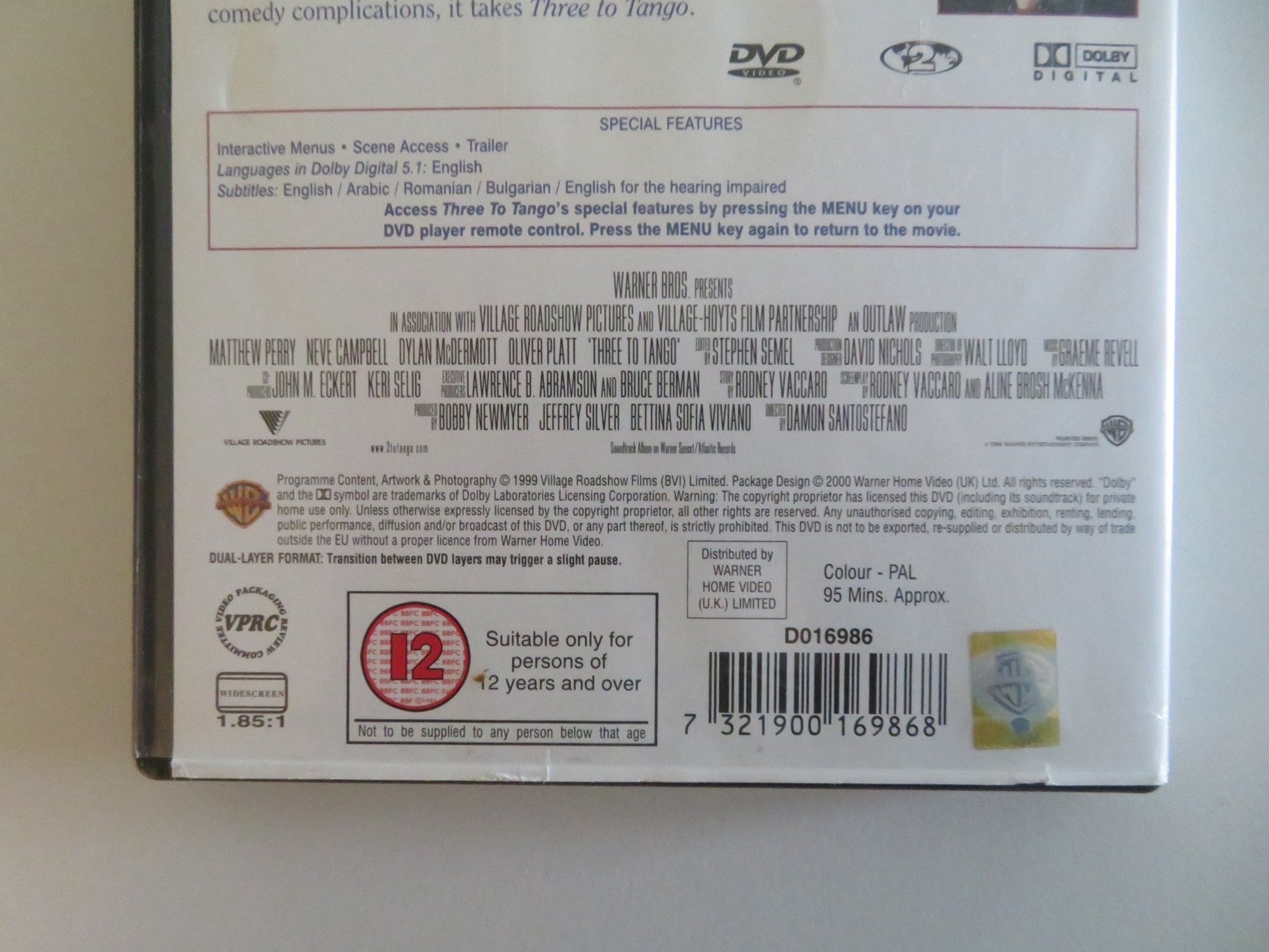 THREE TO TANGO (DVD) MATTHEW PERRY NEVE CAMPBELL 1999 REGION 2 Movie posters