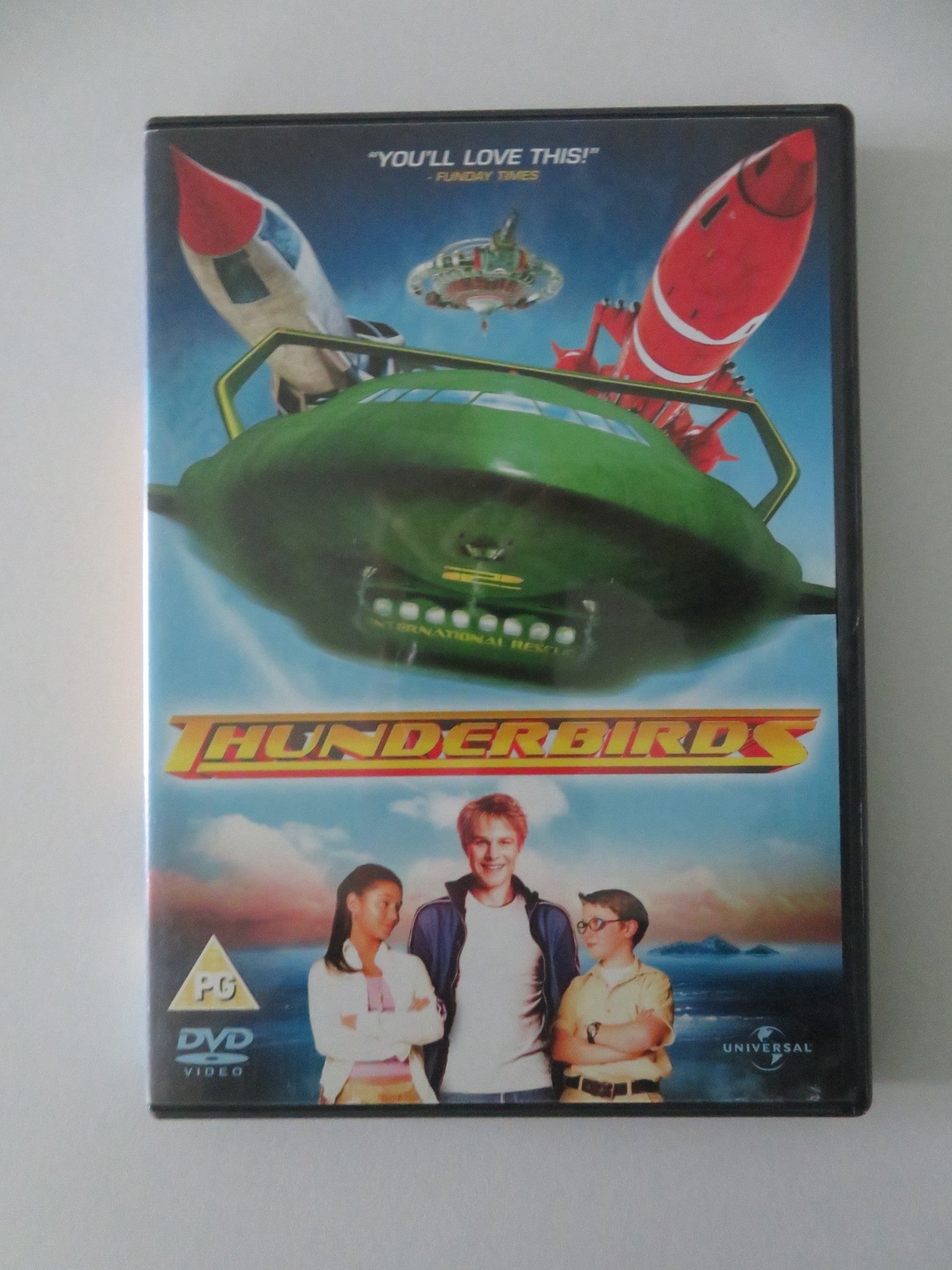 THUNDERBIRDS (DVD) BILL PAXTON BEN KINGSLEY 2004 REGION 2 Movie posters