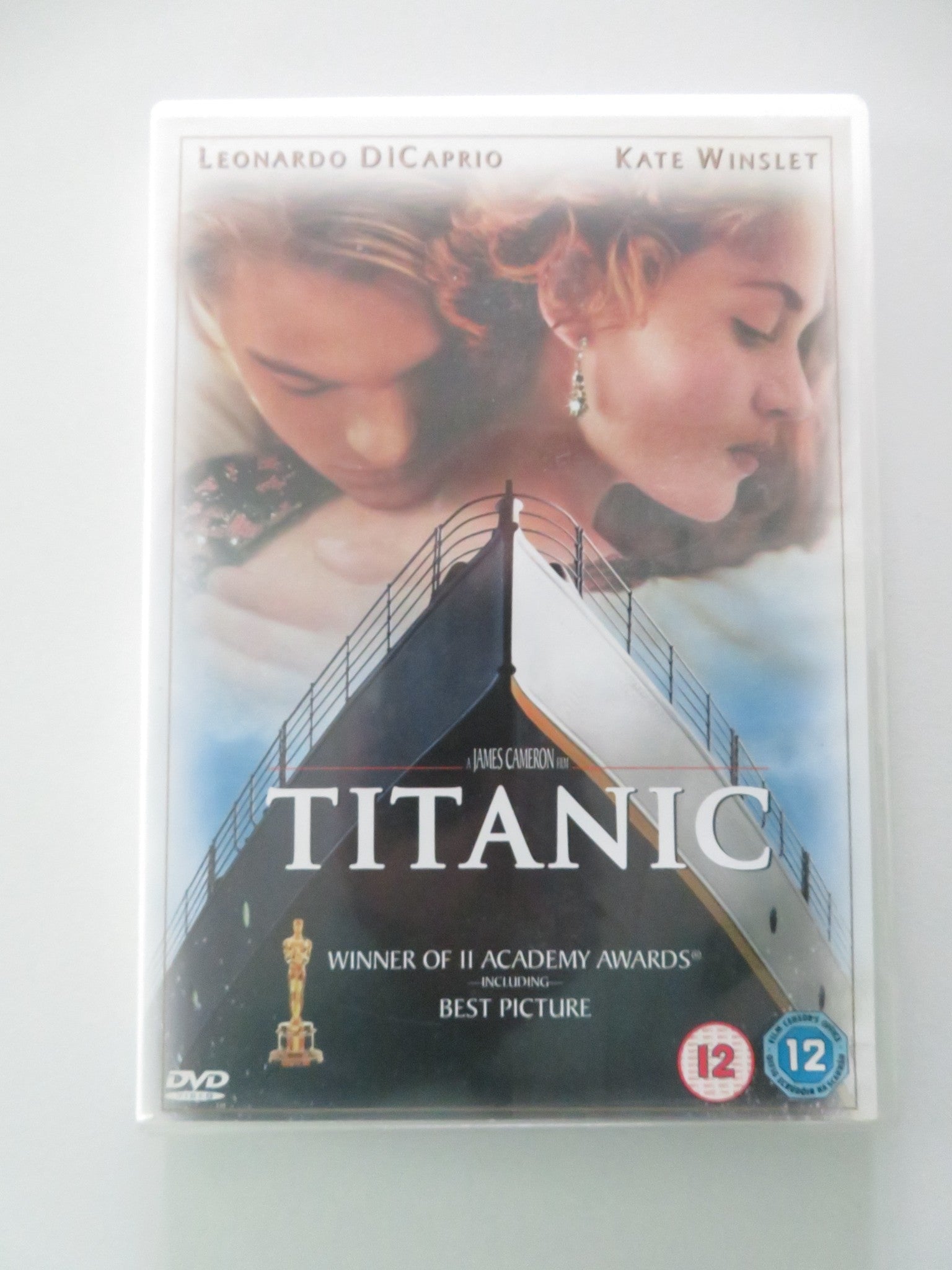 Titanic - B (DVD) Leonardo DiCaprio Kate Winslet 1997 Region 2 Movie posters