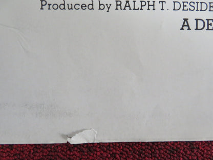 TOO HOT TO HANDLE FOLDED US ONE SHEET POSTER CHERI CAFFARO AHARON IPALE 1978 Rendezvous Cinema Movie posters