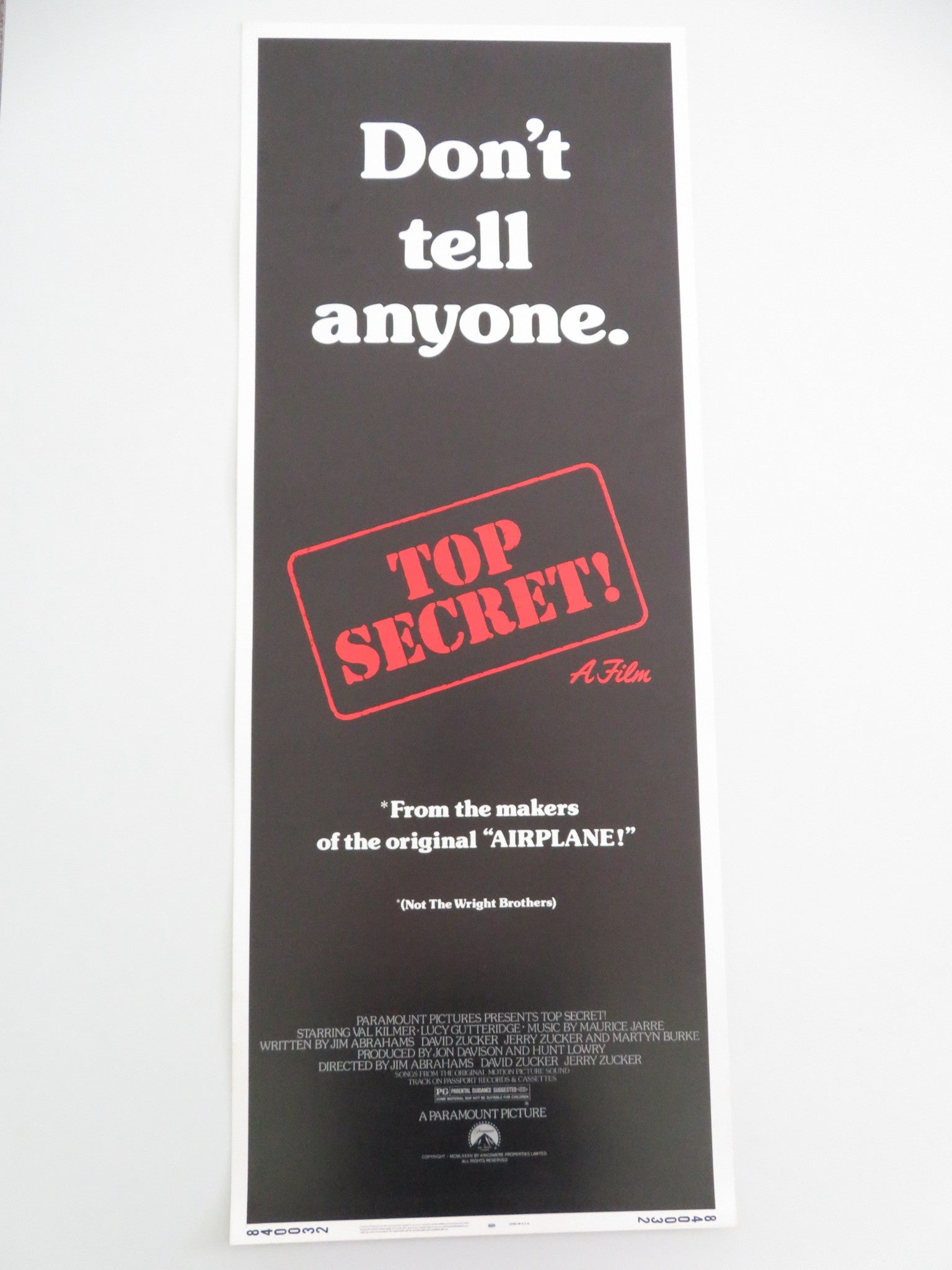 TOP SECRET! US INSERT POSTER VAL KILMER OMAR SHARIF 1984 Movie posters