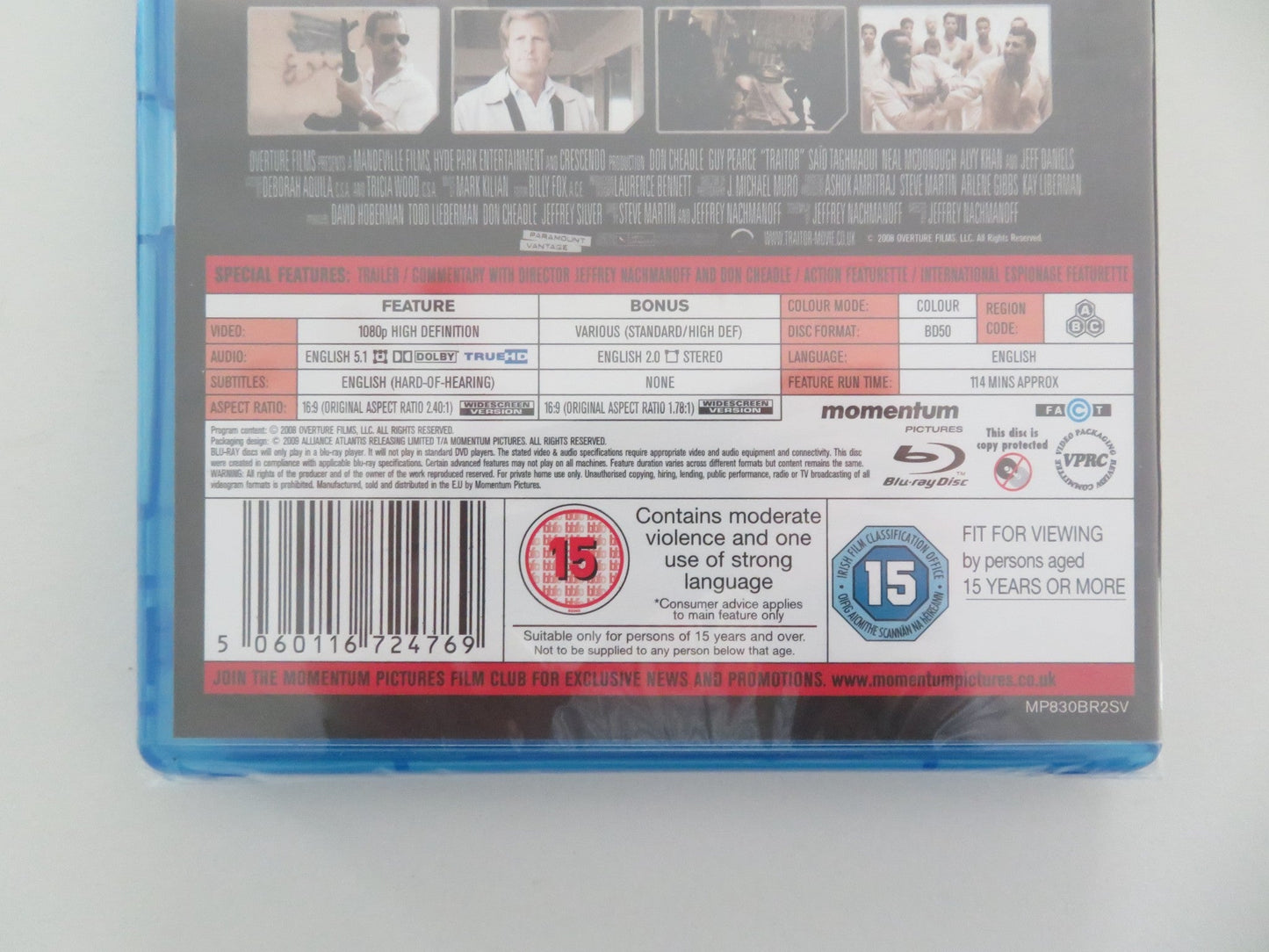 TRAITOR (BLU - RAY) DON CHEADLE GUY PEARCE 2008 REGION A,B,C Movie posters