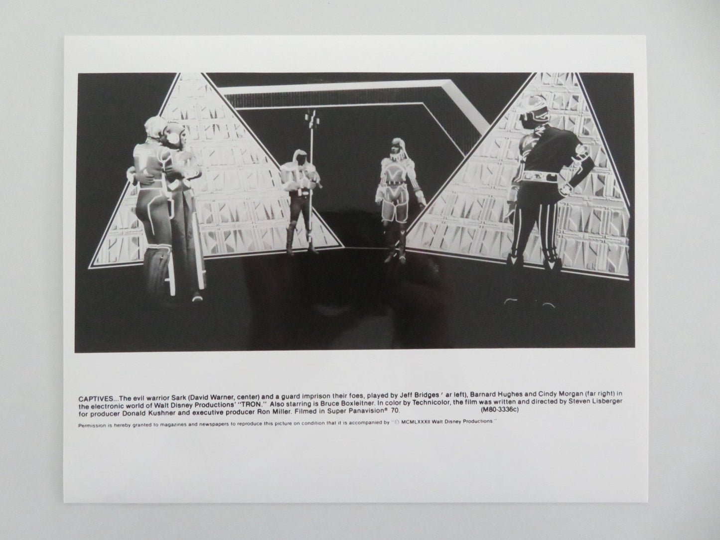 TRON MOVIE STILL PHOTO LOT OF 7 DISNEY JEFF BRIDGES DAVID WARNER 1982 Movie posters