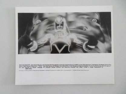 TRON MOVIE STILL PHOTO LOT OF 7 DISNEY JEFF BRIDGES DAVID WARNER 1982 Movie posters
