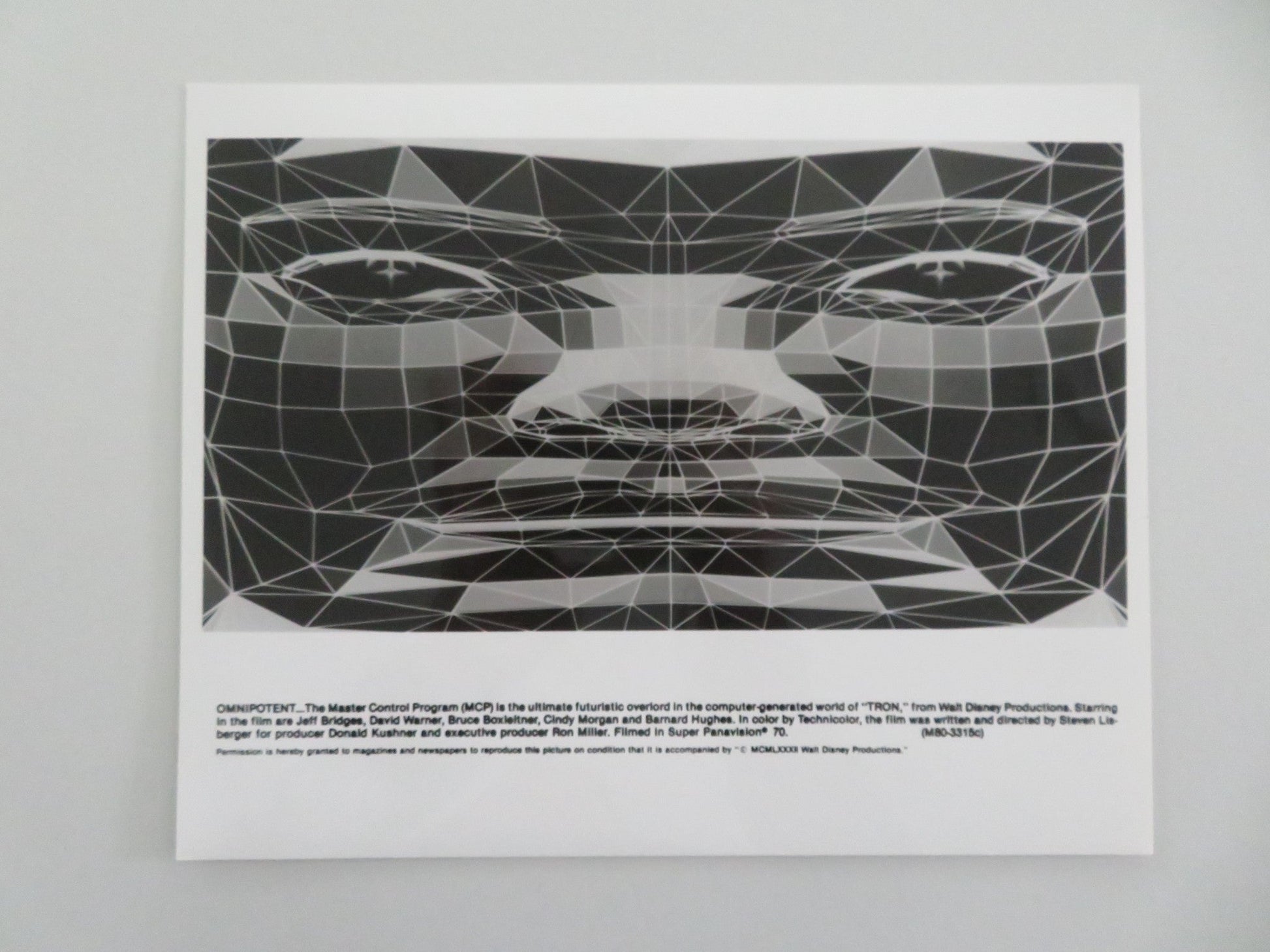 TRON MOVIE STILL PHOTO LOT OF 7 DISNEY JEFF BRIDGES DAVID WARNER 1982 Movie posters