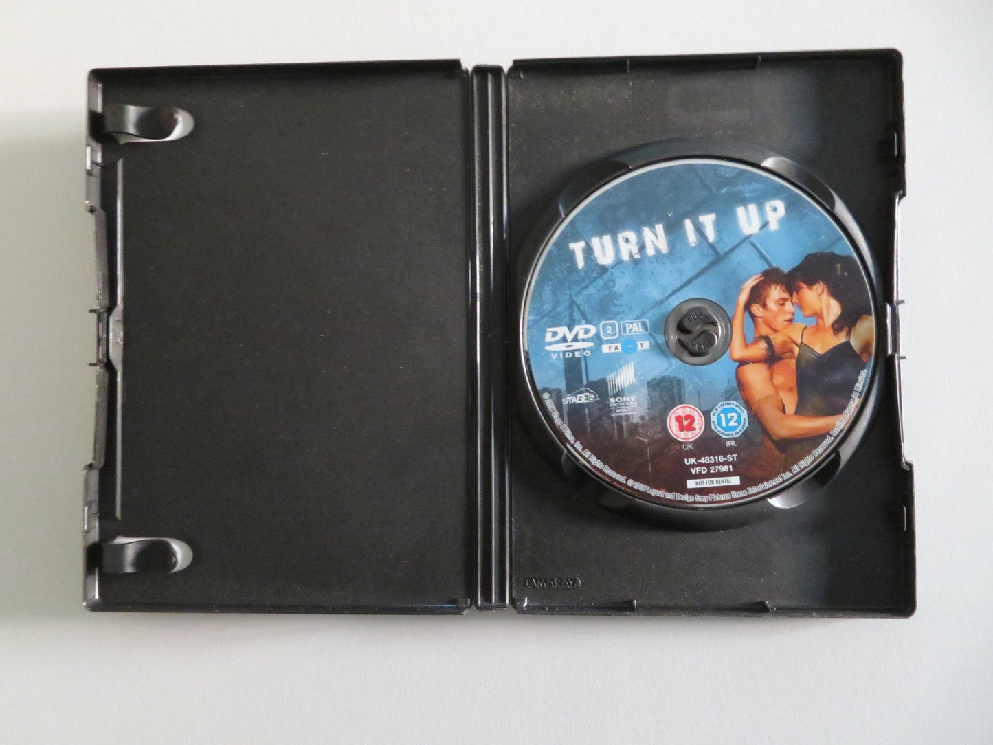 TURN IT UP (DVD) JENNY WORMAULD RACHELE BROOK SMITH 2008 REGION 2 Movie posters
