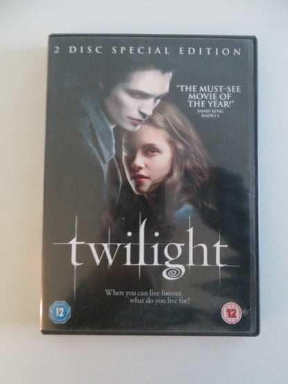 TWILIGHT - 2 DISC SPECIAL EDITION (DVD) ROBERT PATTINSON 2008 REGION 2 Movie posters