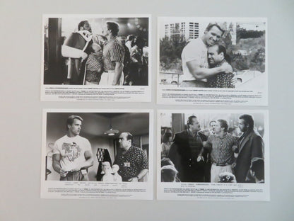 TWINS MOVIE STILL PHOTO LOT OF 4 ARNOLD SCHWARZENEGGER DANNY DE VITO 1988 Movie posters
