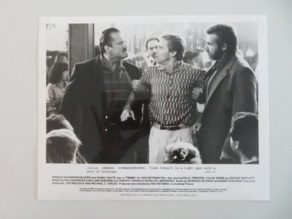 TWINS MOVIE STILL PHOTO LOT OF 4 ARNOLD SCHWARZENEGGER DANNY DE VITO 1988 Movie posters