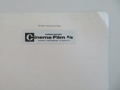 TWO SANE NUTS DANISH POSTER ROLLED ROBERT WIDMARK BOB GORDON 1975 Movie posters