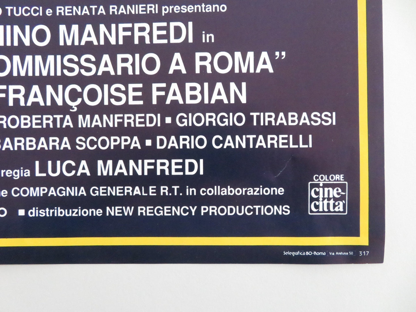 Un commissario a Roma Italian Fotobusta Poster Nino Manfredi Fabian 1993 Movie posters
