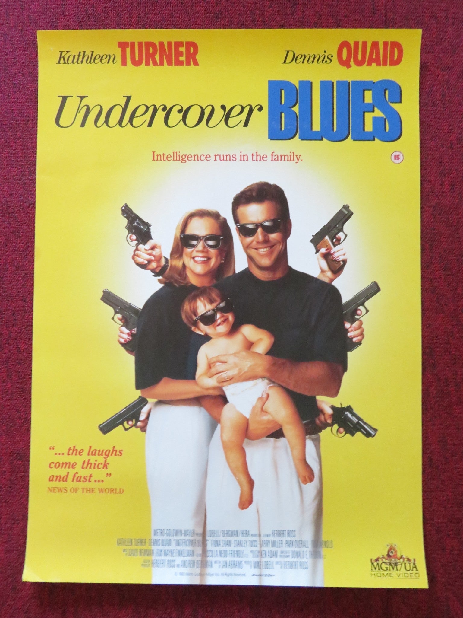 UNDERCOVER BLUES VHS VIDEO POSTER KATHLEEN TURNER DENNIS QUAID 1993 Rendezvous Cinema Movie posters