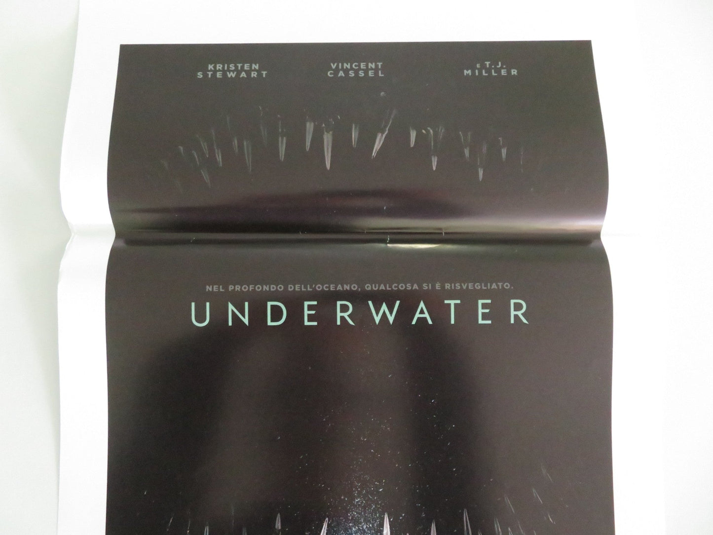 Underwater Italian Locandina Poster Kristen Stewart Vincent Cassel 2020 Movie posters