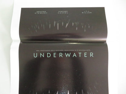 Underwater Italian Locandina Poster Kristen Stewart Vincent Cassel 2020 Movie posters