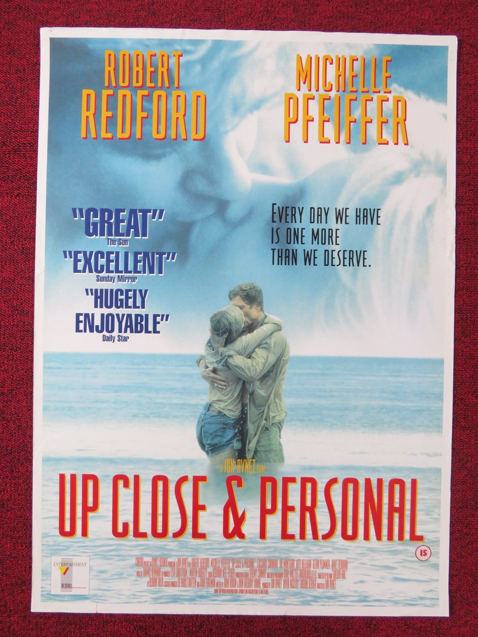 UP CLOSE AND PERSONAL VHS POSTER ROLLED ROBERT REDFORD MICHELLE PFEIFFER 1996 Rendezvous Cinema Movie posters