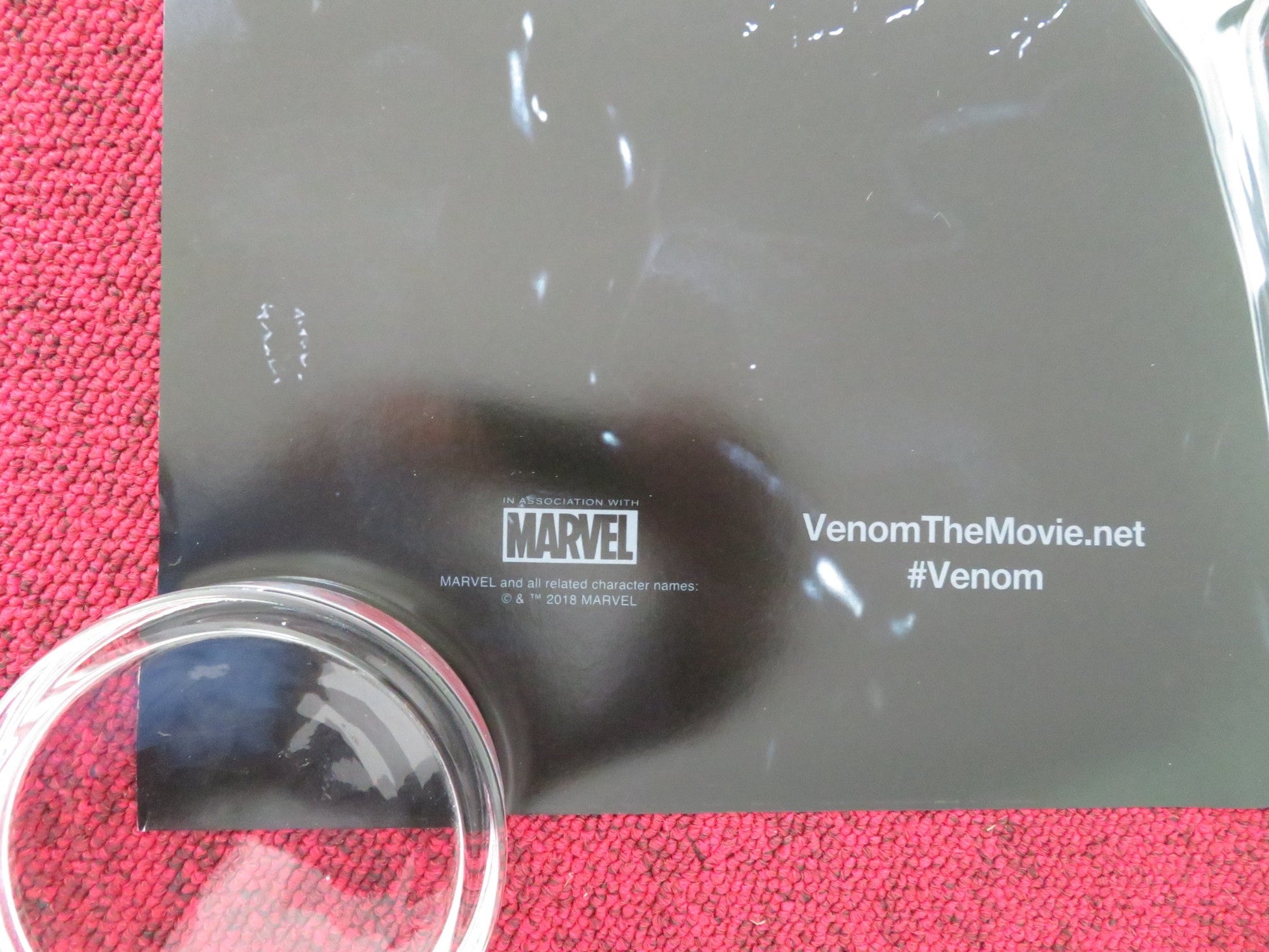 VENOM ONE SHEET ROLLED POSTER TOM HARDY MICHELLE WILLIAMS 2018 Movie posters