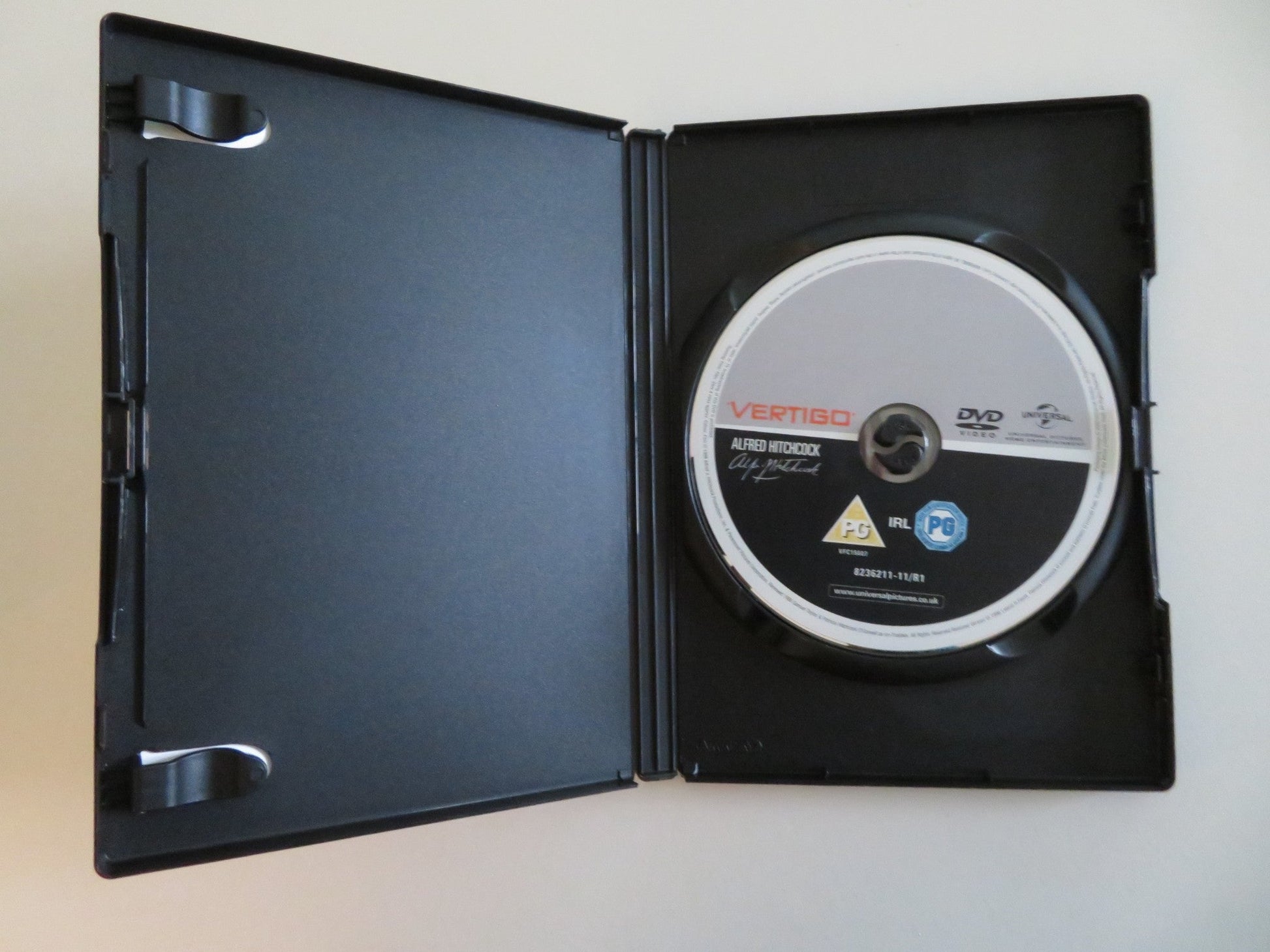 VERTIGO - C (DVD) JAMES STEWART KIM NOVAK 1958 REGION 2, 4 Movie posters