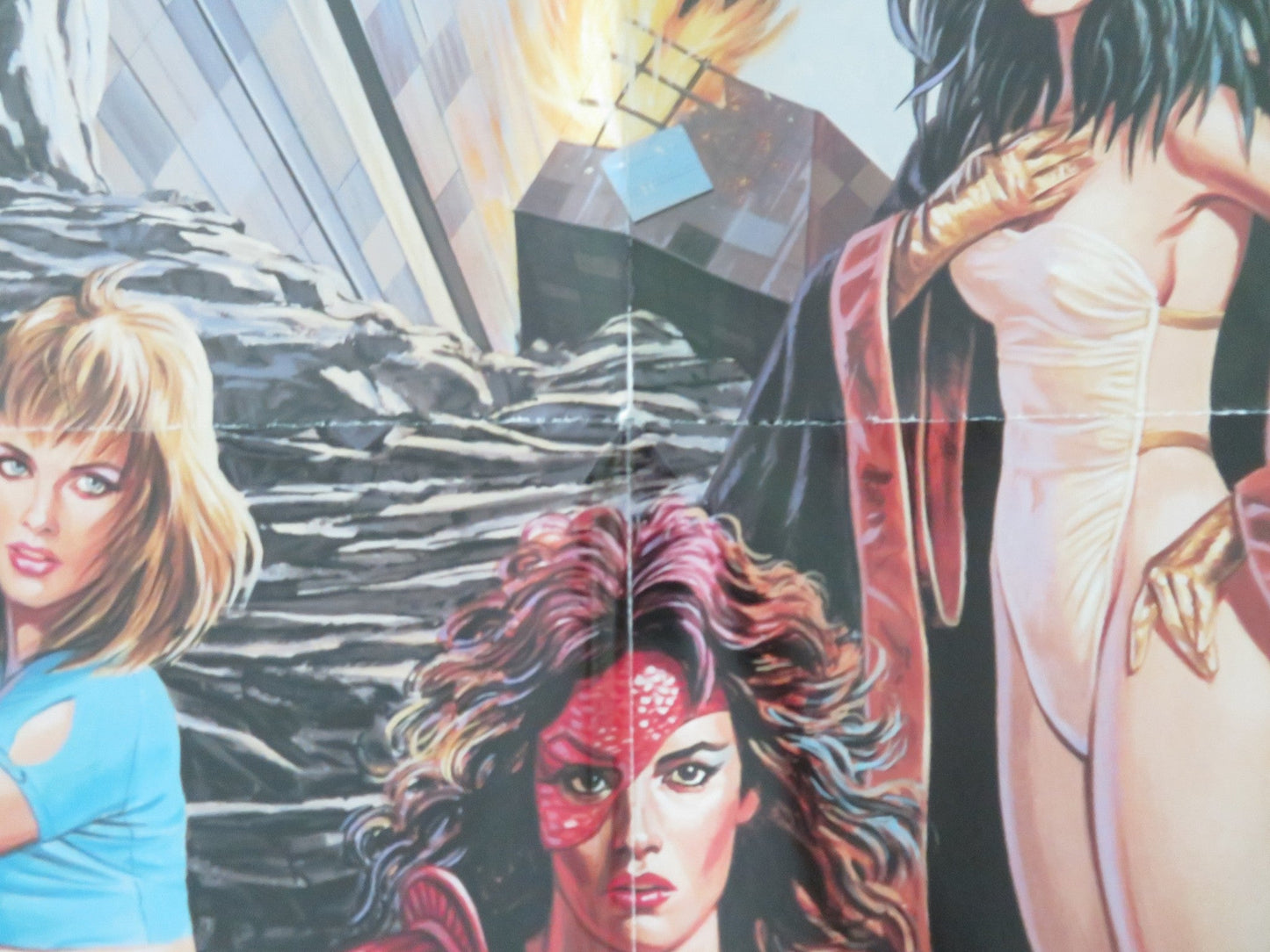 VICIOUS LIPS FOLDED US ONE SHEET POSTER DRU - ANNE PERRY GINA CALABRESE 1986 Movie posters