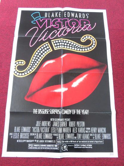 VICTOR / VICTORIA FOLDED US ONE SHEET POSTER JULIE ANDREWS JAMES GARNER 1982 Rendezvous Cinema Movie posters