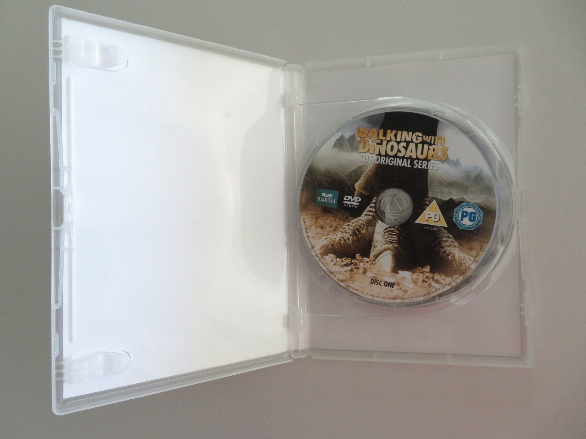 WALKING WITH DINOSAURS - THE ORIGINAL SERIES - 2 DISCS (DVD) 1999 REGION 2 + 4 - Rendezvous Cinema