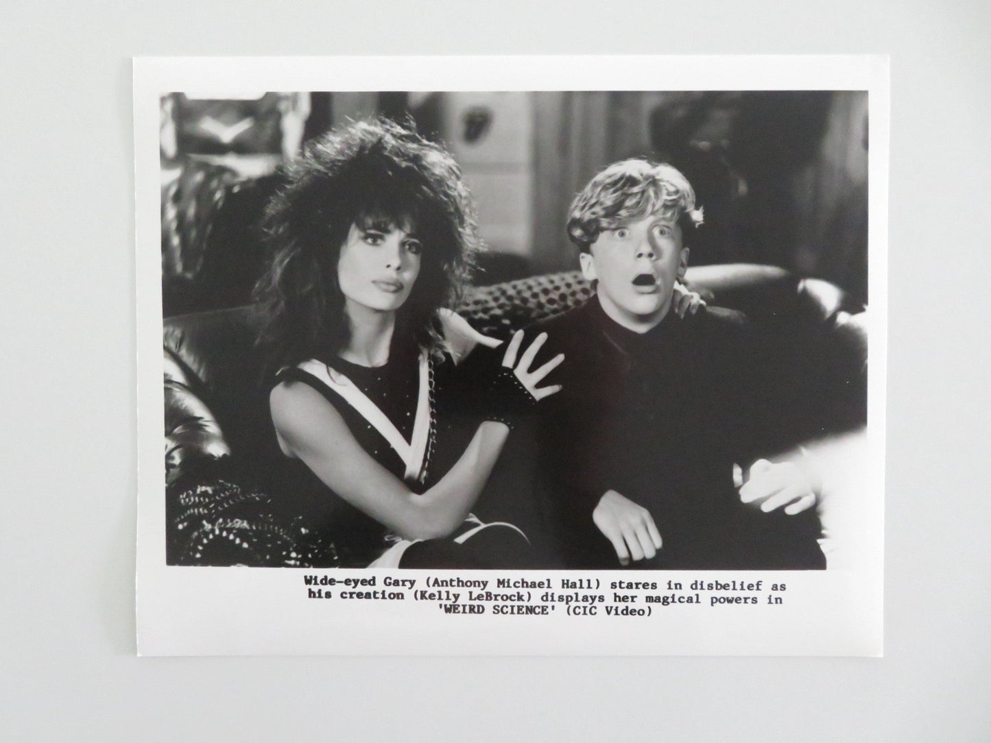WEIRD SCIENCE - A MOVIE STILL PHOTO KELLY LEBROCK ANTHONY MICHAEL HALL 1985 Movie posters