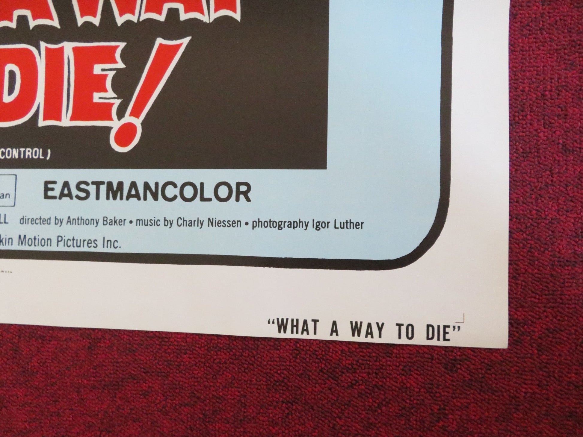 WHAT A WAY TO DIE US TRI FOLDED ONE SHEET ROLLED POSTER WILLIAM BEGER R1972 Rendezvous Cinema Movie posters