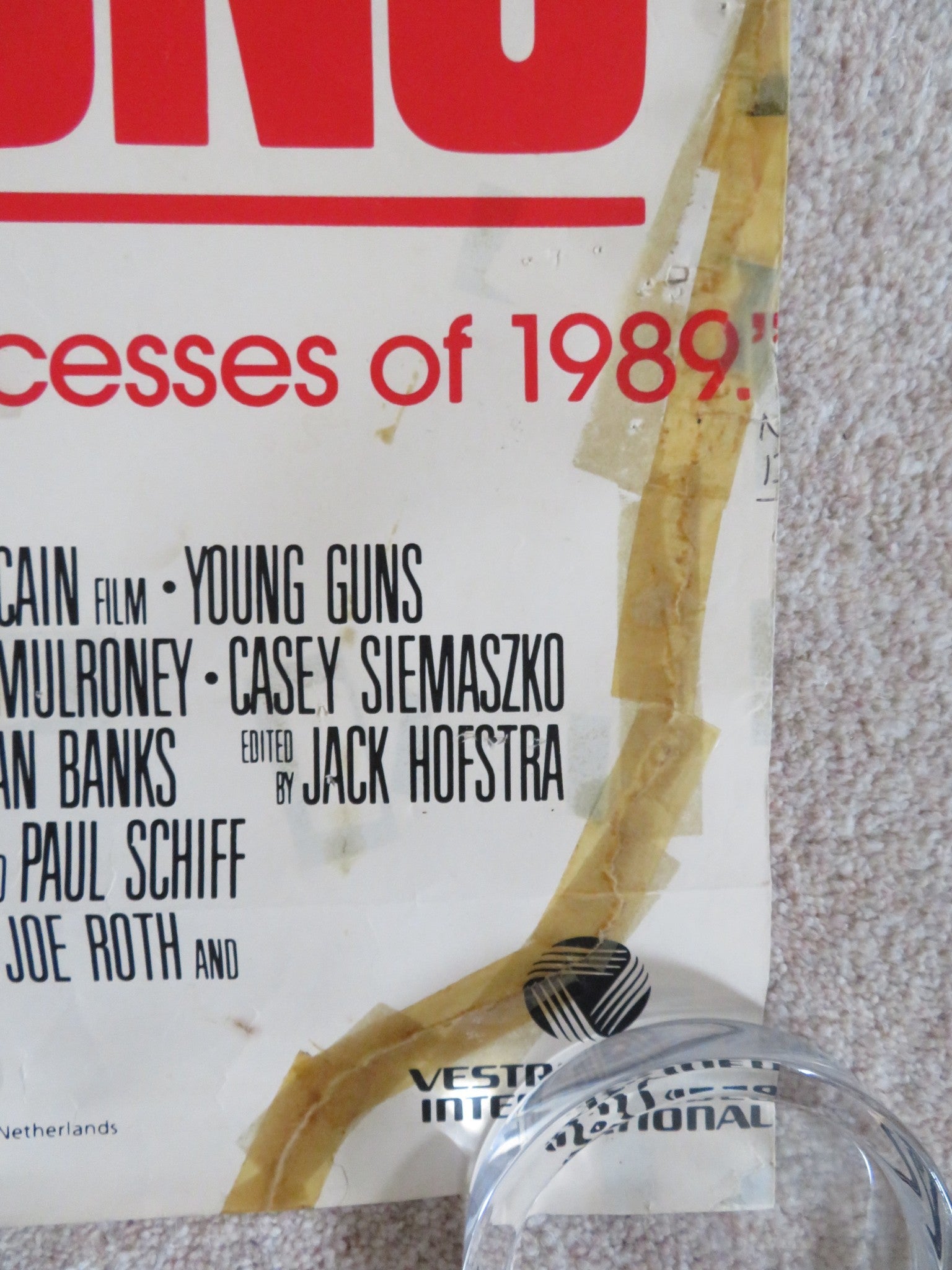 YOUNG GUNS DOOR PANEL POSTER ROLLED EMILIO ESTEVEZ KIEFER SUTHERLAND 1988 Rendezvous Cinema Movie posters