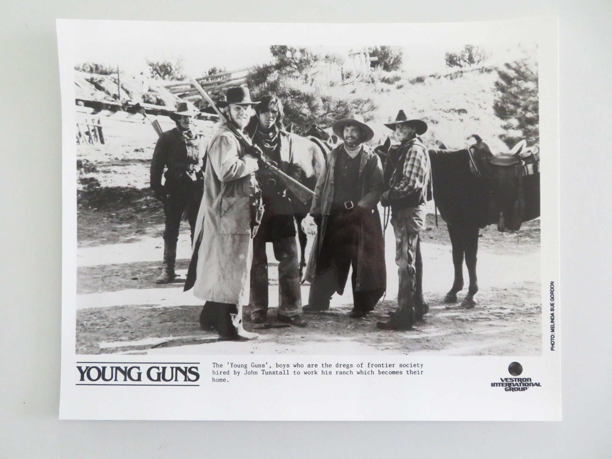 Young Guns Movie Still Photo Lot Of 6 Emilio Estevez Charlie Sheen 1988 Movie posters