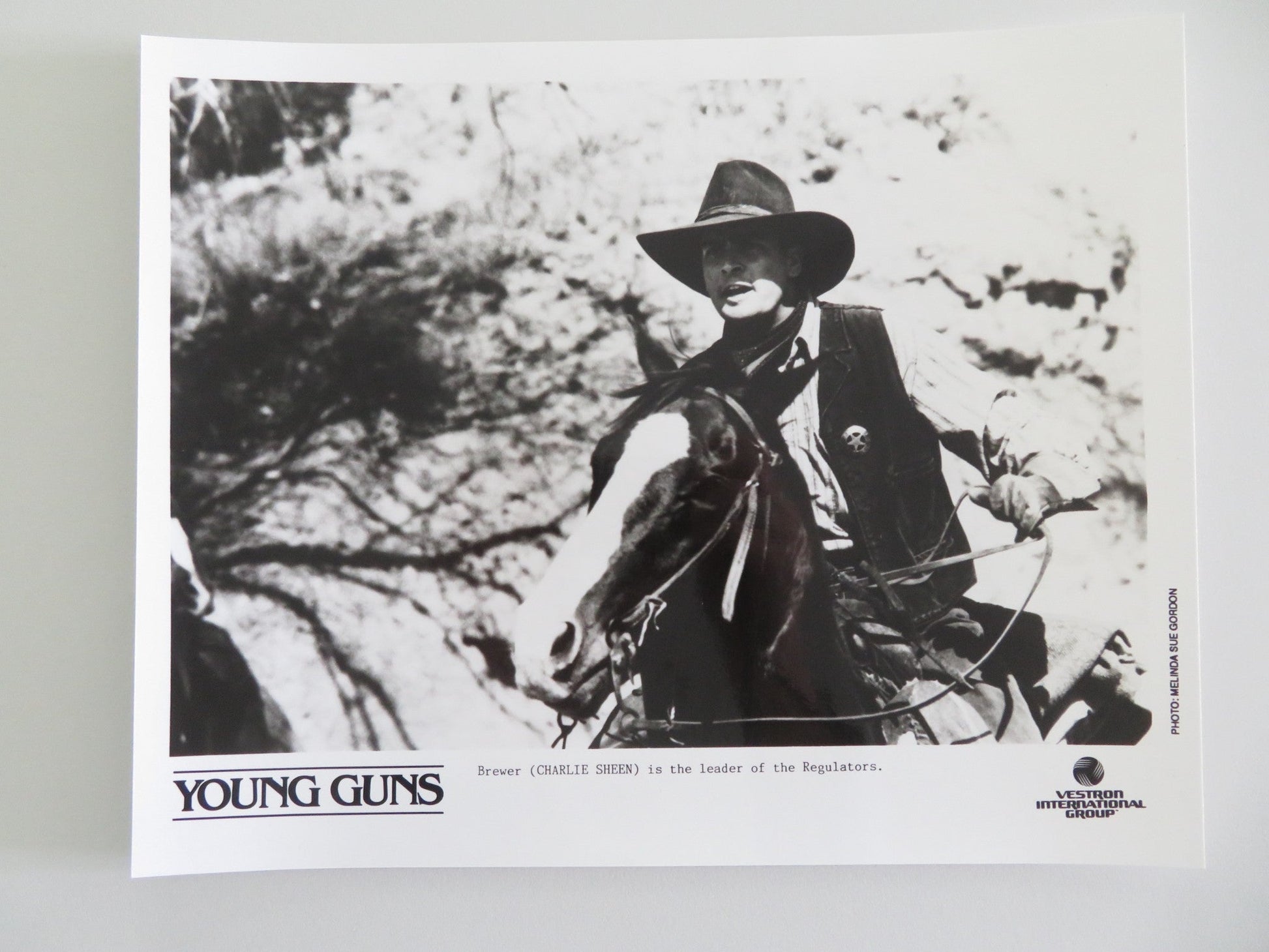 Young Guns Movie Still Photo Lot Of 6 Emilio Estevez Charlie Sheen 1988 Movie posters