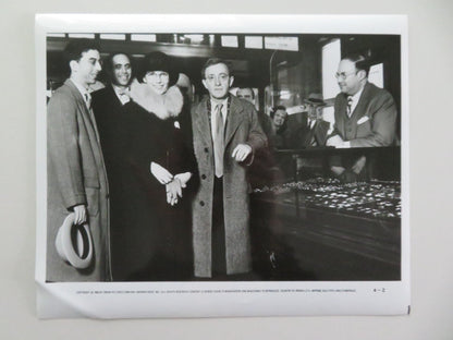 Zelig MOVIE STILL PHOTO LOT OF 5 WOODY ALLEN MIA FARROW 1983 Movie posters