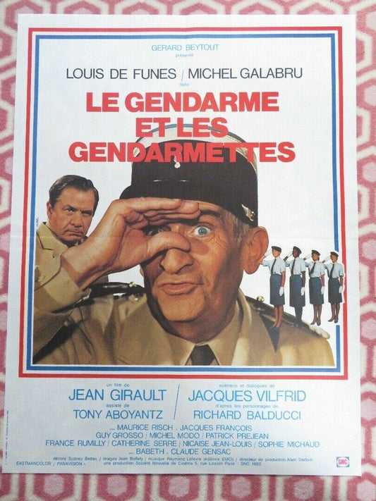 LE GENDARME ET LES GENDARMETTES FRENCH (30"X 22.5") ROLLED POSTER 1982