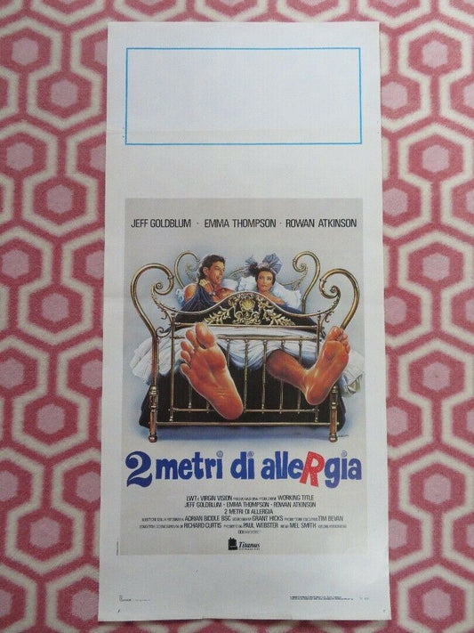 2 METRI DI ALLARGIA/ The Tall Guy ITALIAN LOCANDINA (27.5"x 13") POSTER 1989